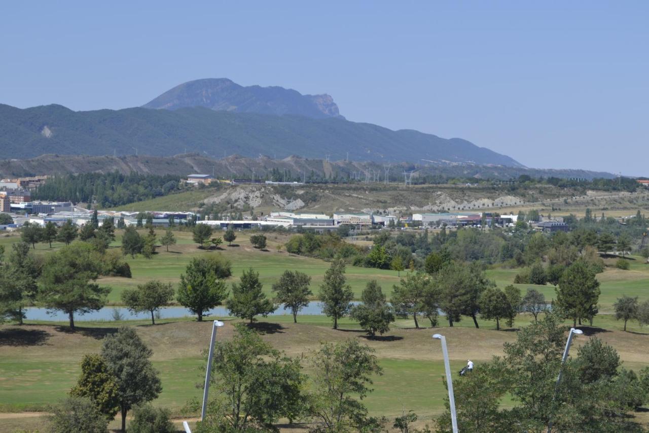 Apartamento Las Margas Golf Pirineo Aragones Sabiñánigo Esterno foto